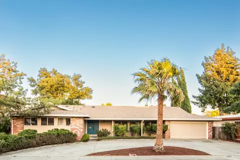 1630 Richards Ct, Fairfield, CA 94533