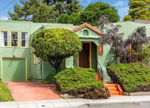 1613 Ashby Ave, Berkeley, CA 94703 photo 3