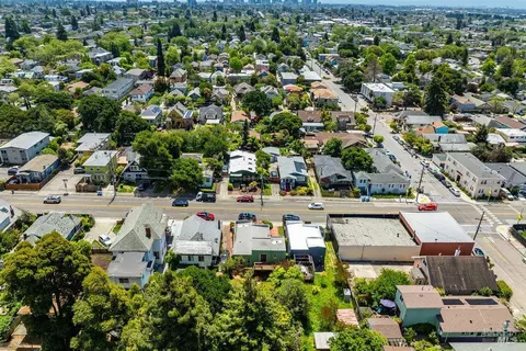 1613 Ashby Ave, Berkeley, CA 94703 photo 9