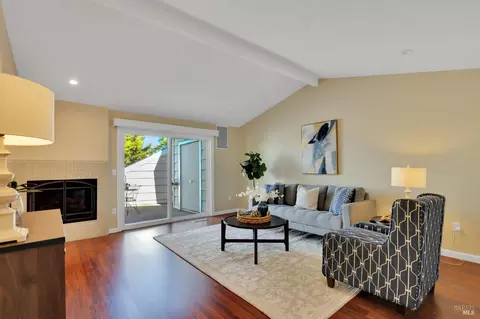 367 Seaport Dr, Vallejo, CA 94590 photo 12