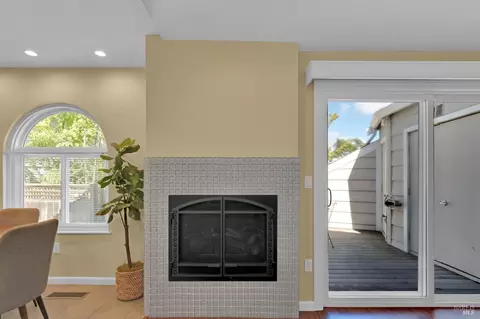 367 Seaport Dr, Vallejo, CA 94590 photo 14