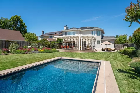 1321 Darling St, Napa, CA 94558