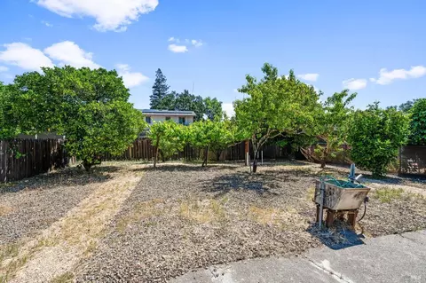 436 Charles St, Cloverdale, CA 95425 photo 14