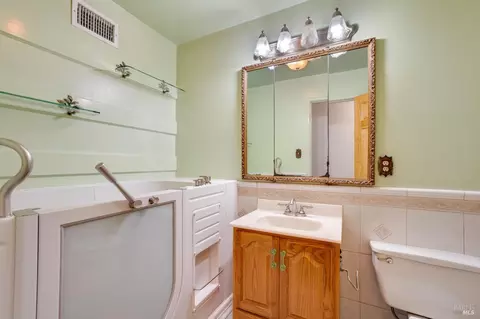 401 Rollingwood Dr, Vallejo, CA 94591 photo 25