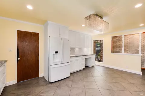 401 Rollingwood Dr, Vallejo, CA 94591 photo 13