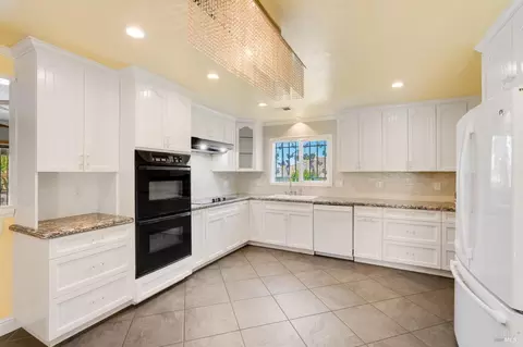 401 Rollingwood Dr, Vallejo, CA 94591 photo 11