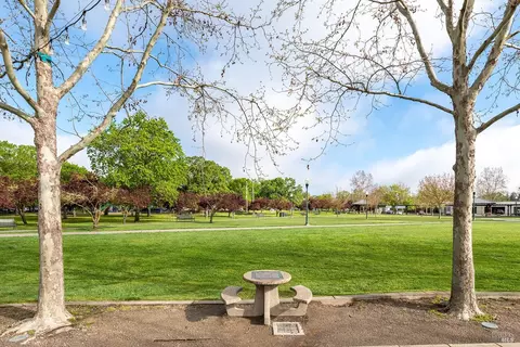 182 Jason St, Windsor, CA 95492 photo 30