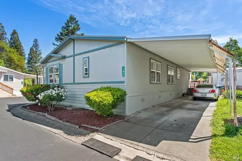 182 Jason St, Windsor, CA 95492 photo 4