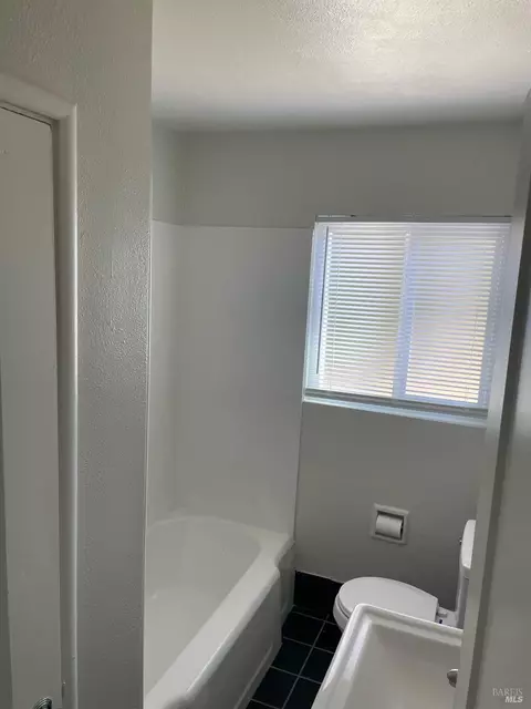Bath - 419 Nevada St, Vallejo, CA 94590 photo 1 of 1