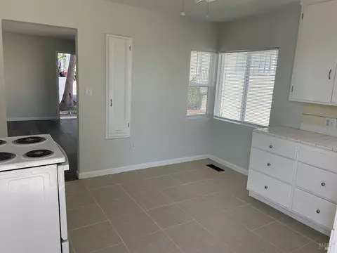 Kitchen - 419 Nevada St, Vallejo, CA 94590 photo 3 of 3