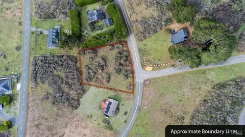 43701 Sea Cypress Dr, Manchester, CA 95459