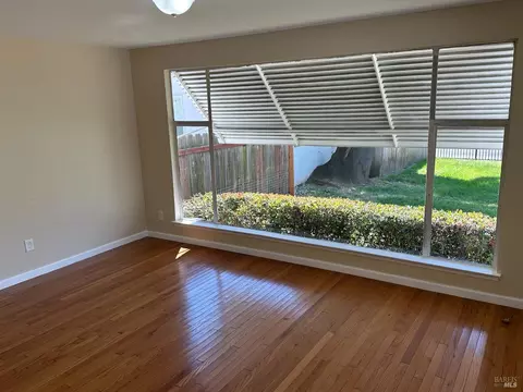 112 Mayo Ave, Vallejo, CA 94590 photo 9
