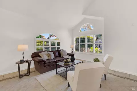 Living - 2425 Peninsula Ct, Fairfield, CA 94534 photo 1 of 8