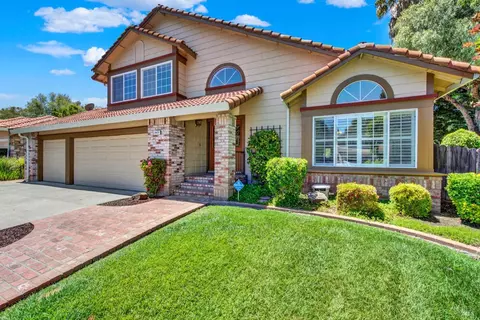 Exterior - 2425 Peninsula Ct, Fairfield, CA 94534 photo 6 of 24