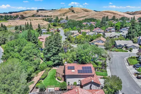 View/Area - 2425 Peninsula Ct, Fairfield, CA 94534 photo 5 of 10