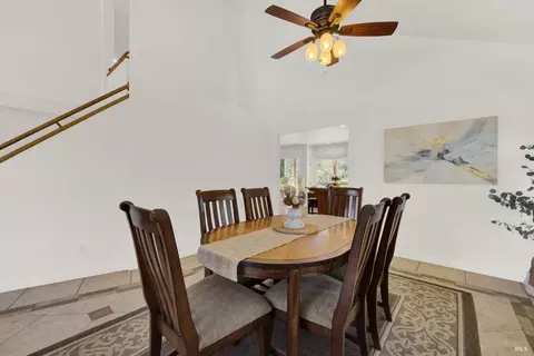 Dining - 2425 Peninsula Ct, Fairfield, CA 94534 photo 5 of 5