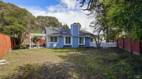 137 Compass Ct, Vallejo, CA 94590 photo 24