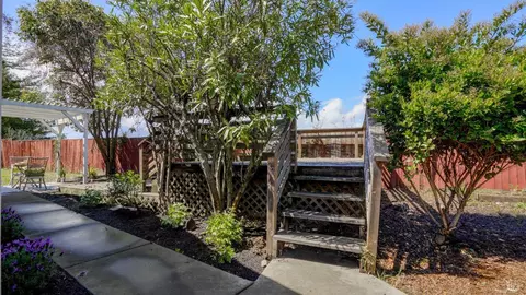 137 Compass Ct, Vallejo, CA 94590 photo 30