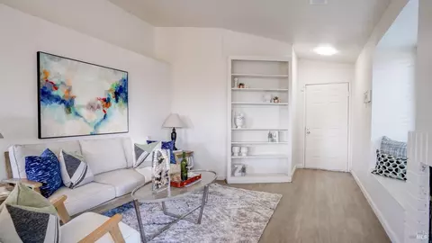 137 Compass Ct, Vallejo, CA 94590 photo 3