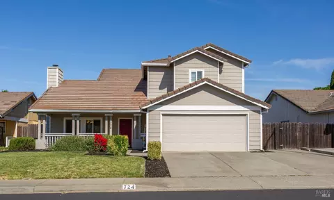 724 Calico Trl, Vacaville, CA 95687