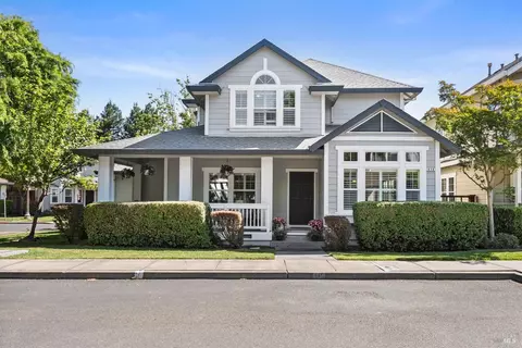 410 Matteri Cir, Cotati, CA 94931