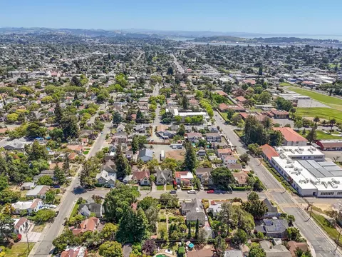 View/Area - 11 Hanns Ave, Vallejo, CA 94590 photo 11 of 14