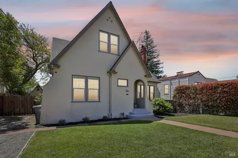 11 Hanns Ave, Vallejo, CA 94590