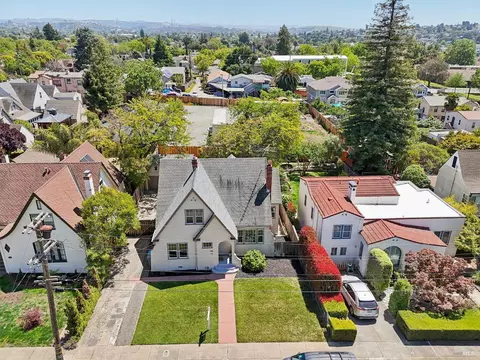 View/Area - 11 Hanns Ave, Vallejo, CA 94590 photo 2 of 14