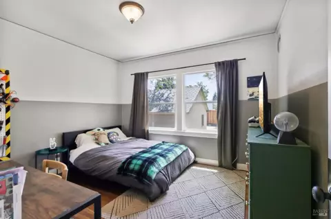 Bedroom - 11 Hanns Ave, Vallejo, CA 94590 photo 1 of 13