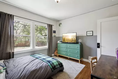 Bedroom - 11 Hanns Ave, Vallejo, CA 94590 photo 2 of 13