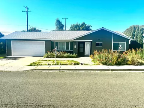 220 Walnut St, Suisun City, CA 94585