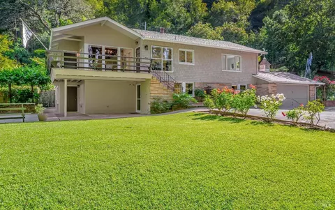 35 Rock Ridge Rd, Fairfax, CA 94930