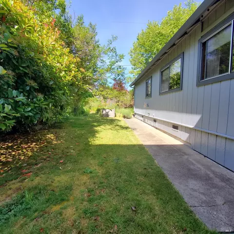 353 Raymond Ln, Willits, CA 95490 photo 22