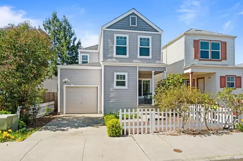1465 Tammy Way, Santa Rosa, CA 95401