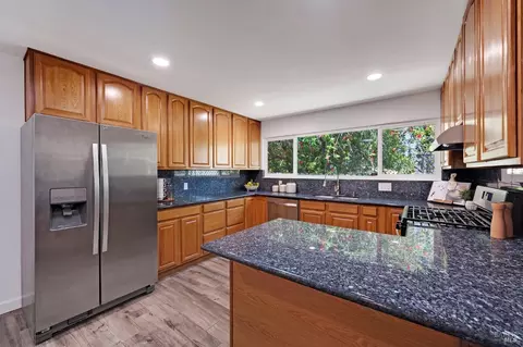 463 Maple Ave, Vallejo, CA 94591 photo 11