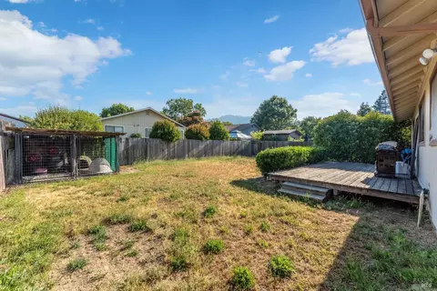 491 Sherry Dr, Ukiah, CA 95482 photo 14