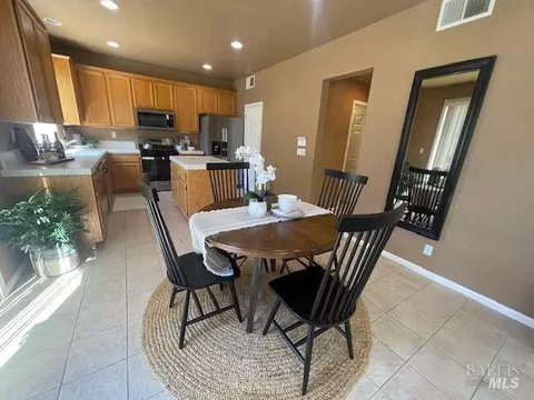 7121 17th Hole Dr, Windsor, CA 95492 photo 9