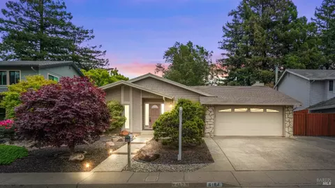 6184 San Gabriel Pl, Rohnert Park, CA 94928