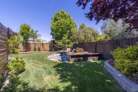514 Chablis Dr, Windsor, CA 95492 photo 36