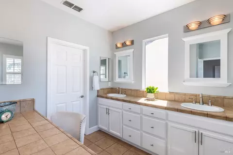 514 Chablis Dr, Windsor, CA 95492 photo 30