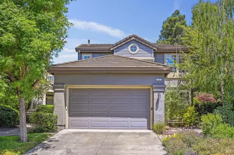 6 Horseshoe Bay Ct, Petaluma, CA 94954