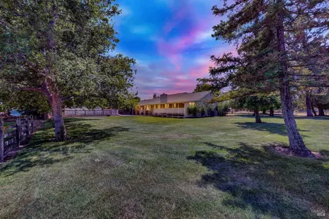 7704 Eddy Ln, Vacaville, CA 95688 photo 59