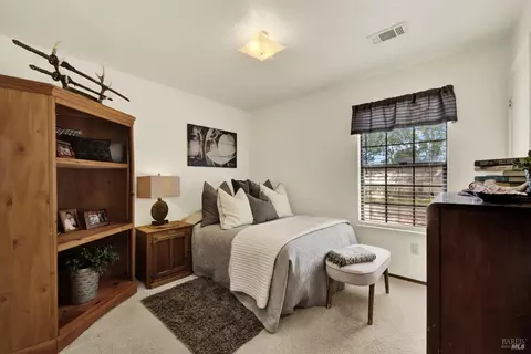 7704 Eddy Ln, Vacaville, CA 95688 photo 29