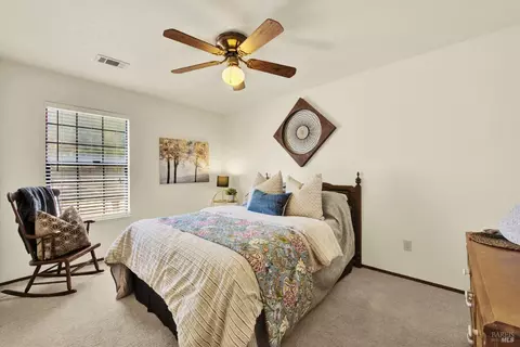 7704 Eddy Ln, Vacaville, CA 95688 photo 32