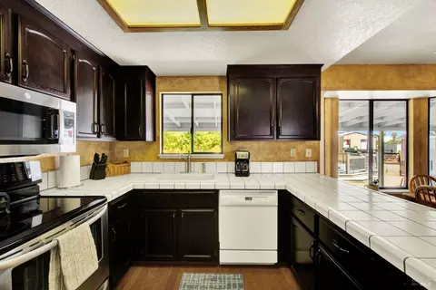 7704 Eddy Ln, Vacaville, CA 95688 photo 23