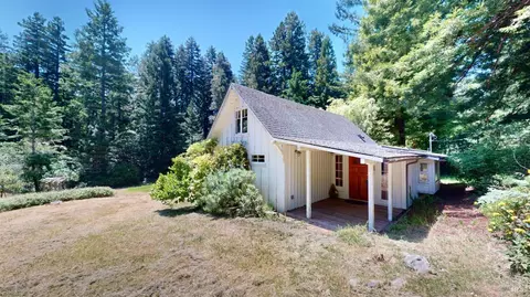 46272 Fish Rock Rd, Gualala, CA 95445