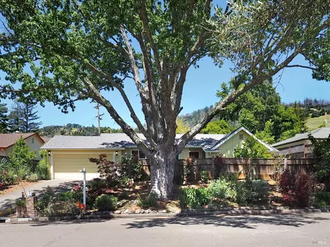 5719 Monte Verde Dr, Santa Rosa, CA 95409