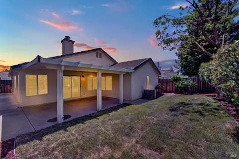 975 Regina Way, Dixon, CA 95620 photo 46