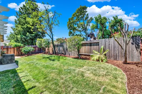 975 Regina Way, Dixon, CA 95620 photo 38