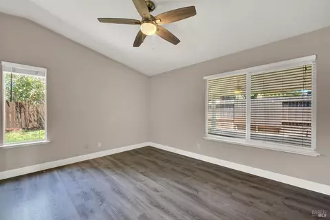 975 Regina Way, Dixon, CA 95620 photo 19